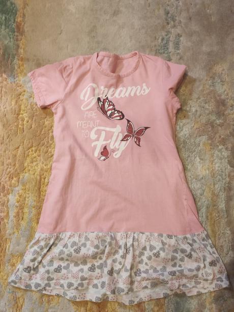 Nočná košeľa, 128