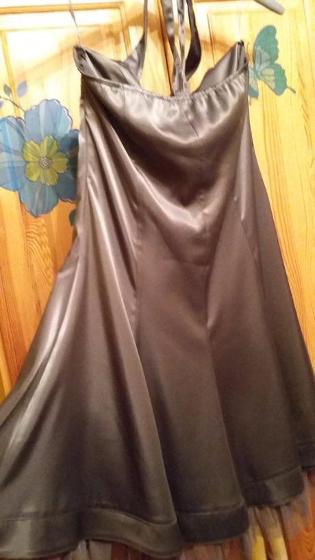 Saténové šaty nenosené, 44