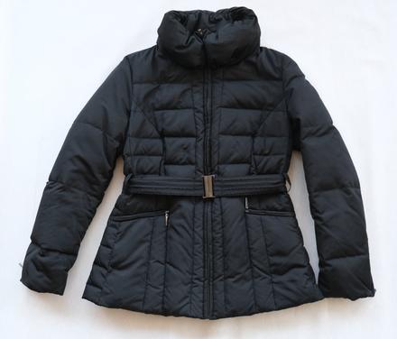 Čierna dámska elegantná páperová vetrovka, m