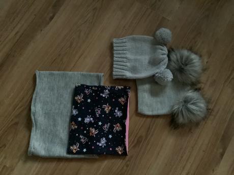 2xčiapka+nákrčníky, 128