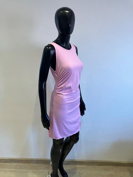 Dámske šaty nariasené ružové, s