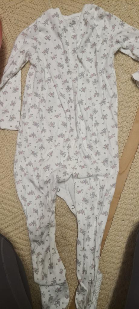 Dievcenske pyzamka, f&f,86