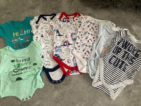 Body s krátkym rukávom, 62