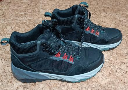 Trekové topánky, 39