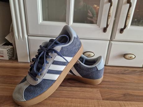 Semisove moderne tenisky dievca 35-36 velkost, adidas,36