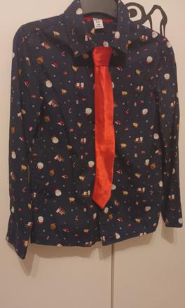 Vianočná košeľa s kravatou, 128