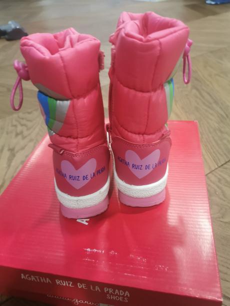 Snehule agatha ruiz de la prada, 25