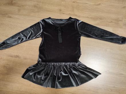 Zamatové šaty 128/134, 128