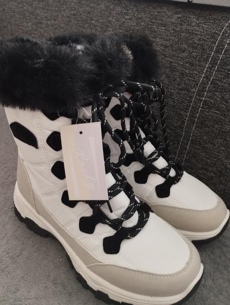 Dámske zimné čižmy, 38