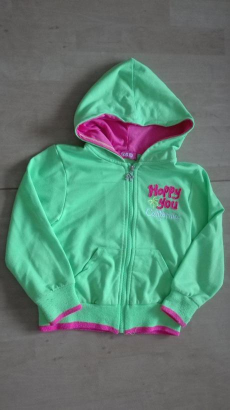 Kriklavo-zelená mikina, 116