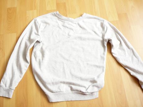 Dievcenska mikina-v34, 146