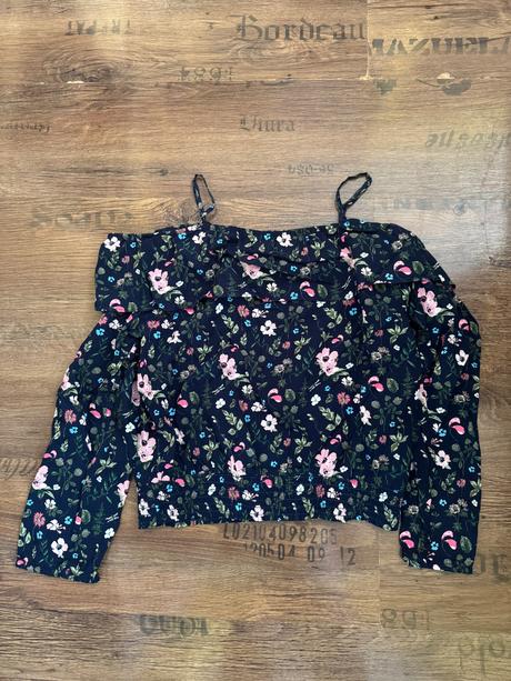 Zaujímavá blúzka na ranienka, h&m,164