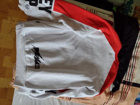 Chlapčenská mikina, 182