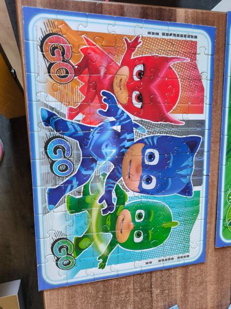 Dvd šmolkovia + puzzle, 