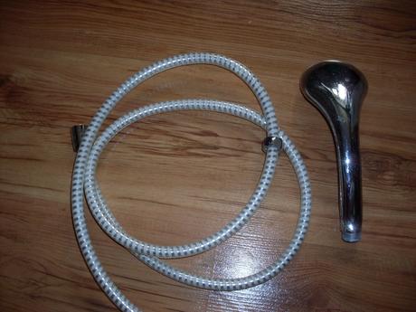 Sprchová hlavica s hadicou, 