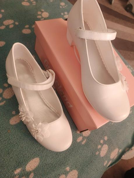 Topánky na prvé sväté prijímanie, deichmann,36