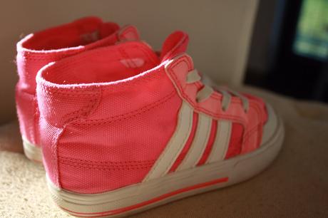 Neonove tenisky, adidas,24