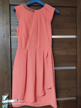 Dievčenské šaty, 34