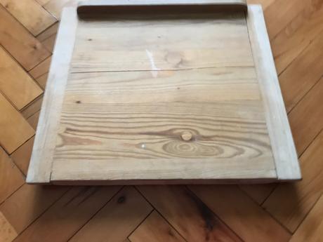 Drevená doska na vaľkanie cesta,