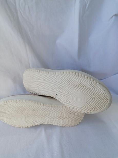 Celokoženné pudrovoružové topánky, baťa,36