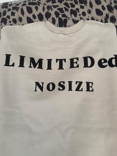 Nosize, s-i-z-e, 