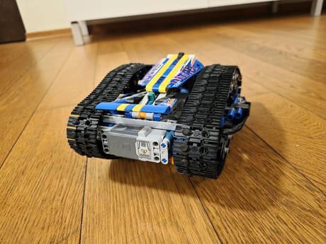 Lego technic 42140,