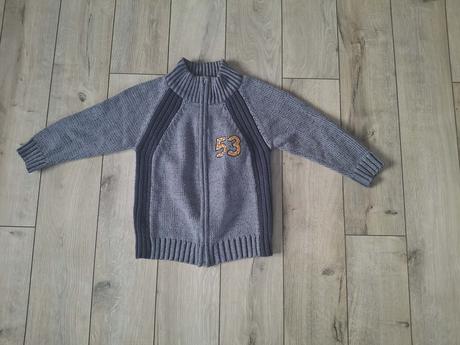 Svetrík velkost 128, 128