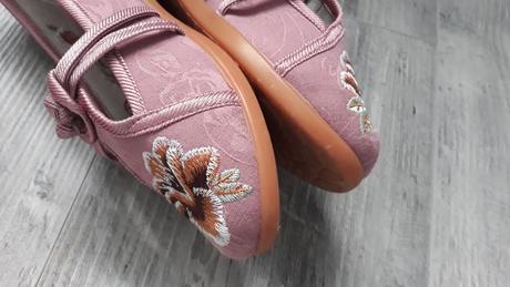 Baleríny  36 vyšívané, 36