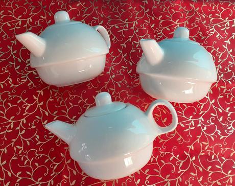 Porcelánové kanvičky na čaj - 3ks, 