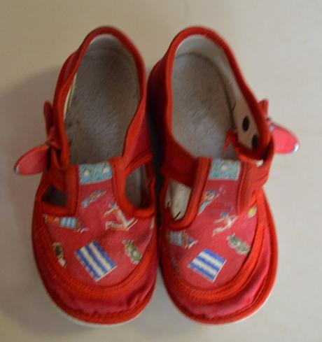 Červené papučky, 24