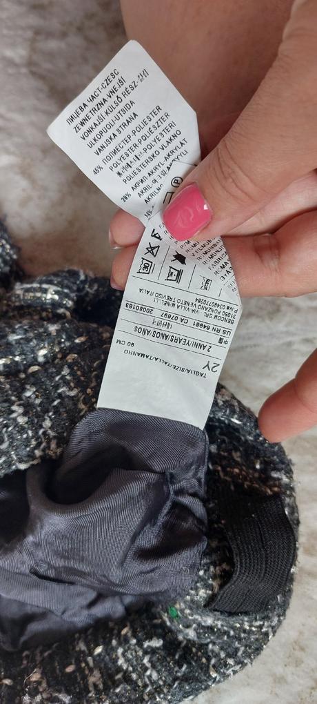 Šortky na jeseň, benetton,92