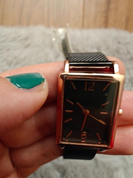 Dámske hodinky, bijou brigitte