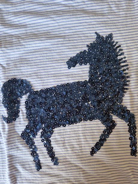 Tričko s koníkom, 140