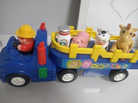 Autíčko so zvukmi piesňou old mac donald, 