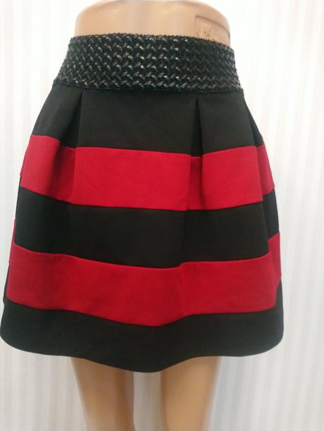 Dámska čierno červená sukňa, paola moris, xs, xs