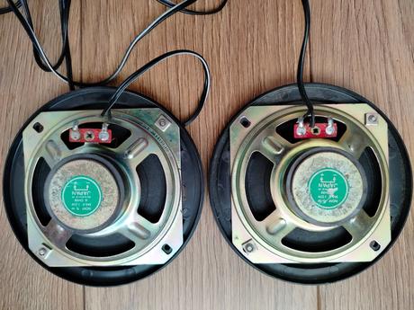 Stereo reproduktory, 
