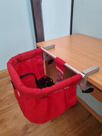 Cestovná stolička na jedenie,