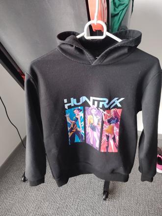 Mikina huntrix, 158