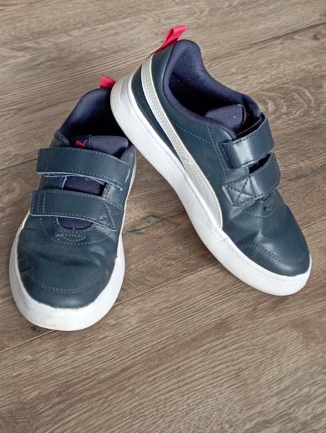 Tmavomodré tenisky, puma,34