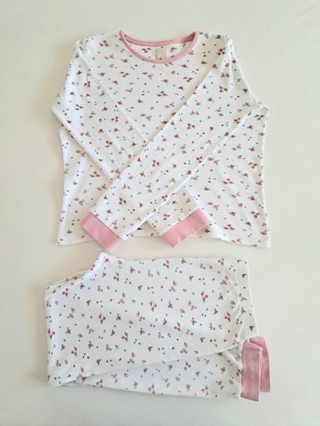 Kvalitné pyžamko, john lewis,152