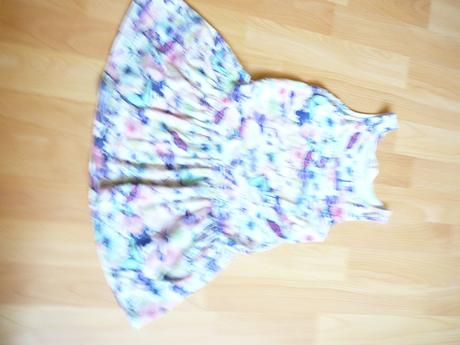 Dievcenske saty, h&m,110