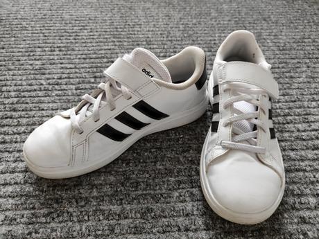 Adidas, adidas,34