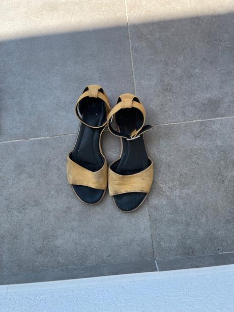 Kožené sandále, protetika,38