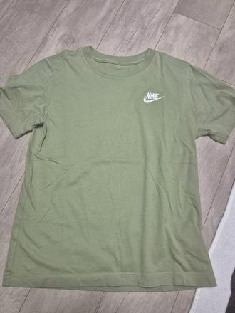 Tričko, nike,134