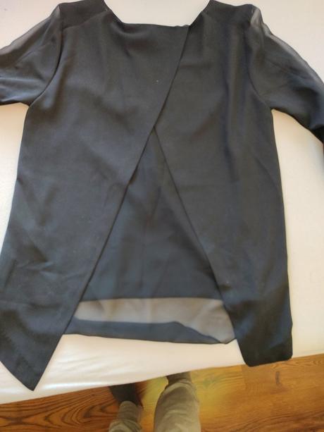Čierna kvalitná blúzka, lindex,38