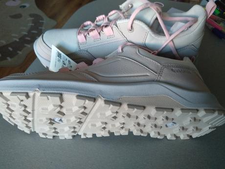 Topánky aj ja turistiku, quechua,38