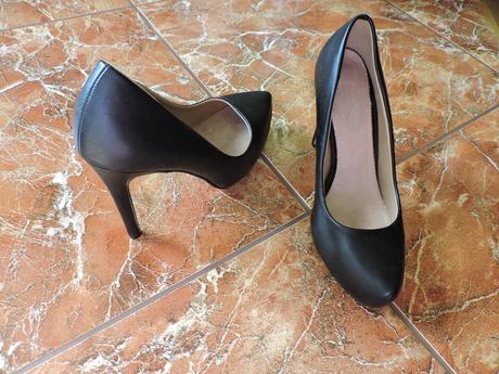 Čierne lodičky na platforme matne, 37