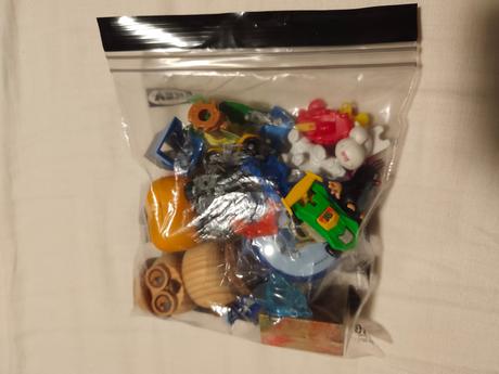 Sada plastových hračiek, 