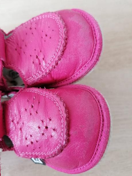 Ružové sandalky, rak,18