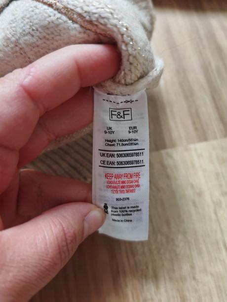 Vianočný svetrík 140, f&f,140